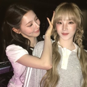 MiYu (Miyeon/Yuqi)