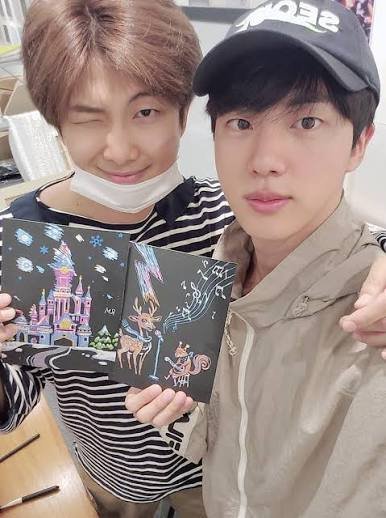 Namjin laughing vlive