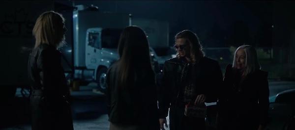blood-drunk father & snack providing daughter