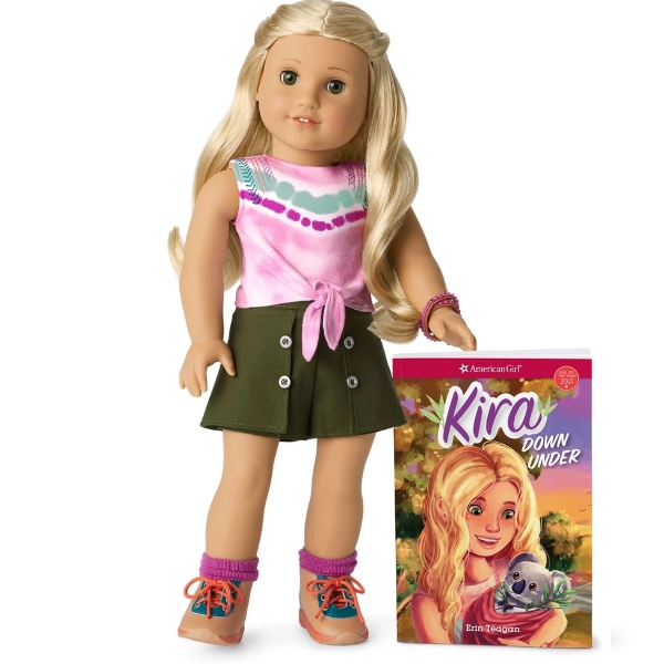 Kira's Meet Outfit