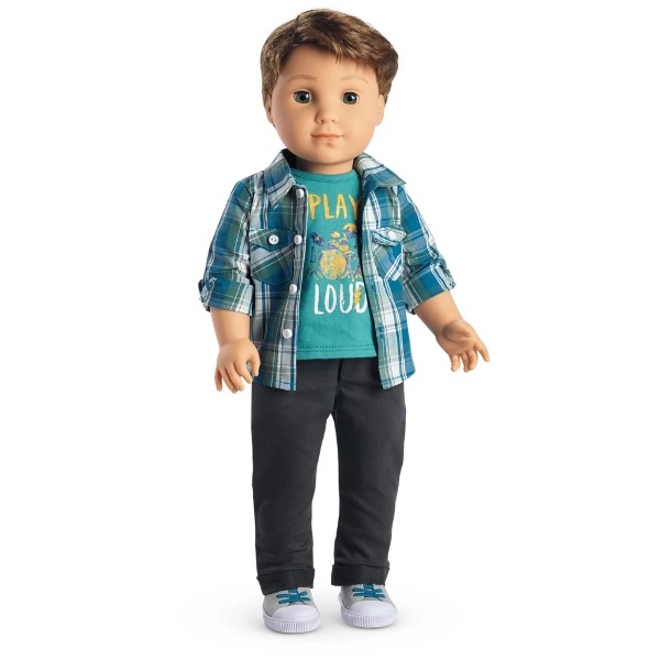Logan's Meet Outfit