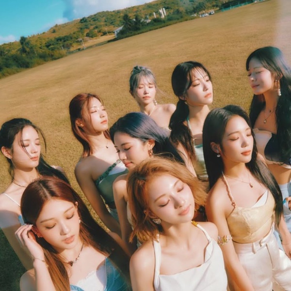 Fromis_9