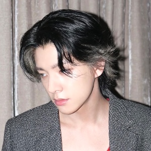 oreo hair curled up