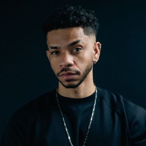 Akashi Cruz