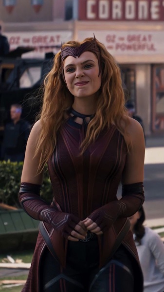 wanda maximoff (scarlet witch)