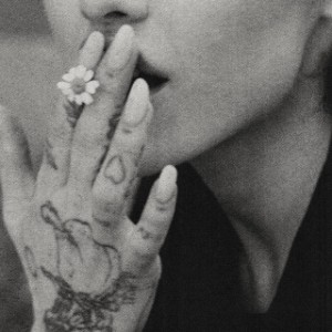 kiss me