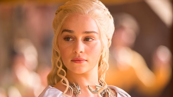 Emilia Clarke - Game Of Thrones