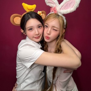 하나즈 (Hanaz)