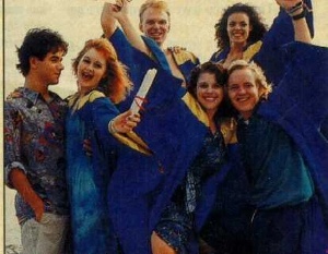 Class of 1992 (Snake, Wheels, Lucy, Alexa, Michelle, BLT, Simon, Caitlin, the Farrells)