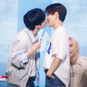 FM kiss 2