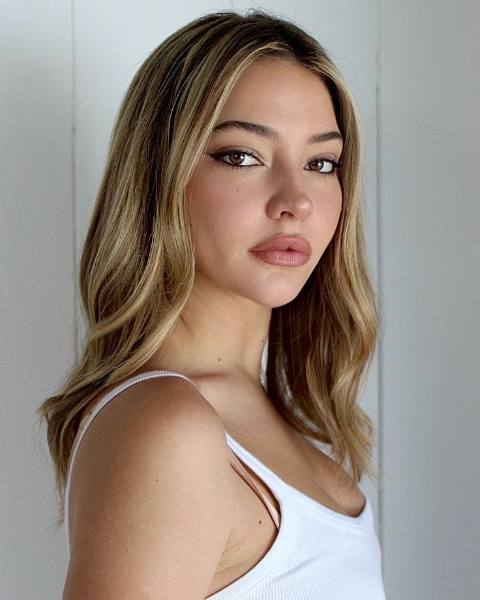 madelyn cline