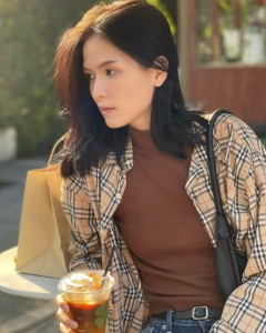 Christine Gulasatree