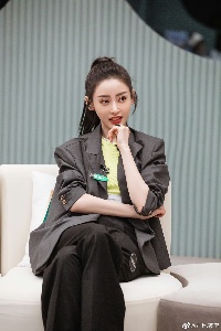 张天爱