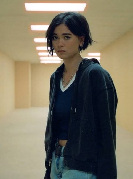 Kat- Backrooms