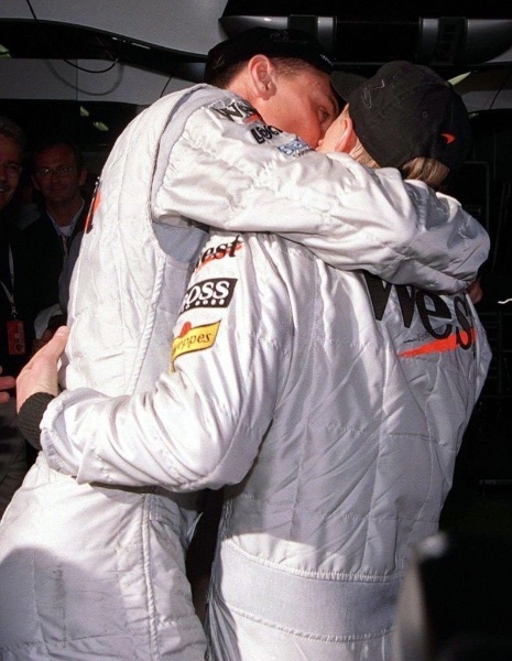 davika (mika hakkinen/david coulthard)