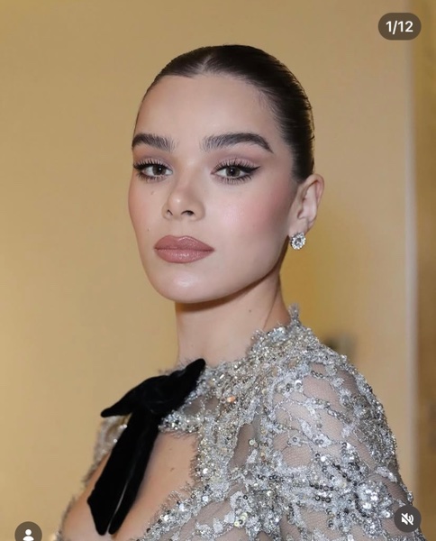 Hailee Steinfeld