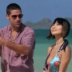 Stranger In a Strange Land (3x9)