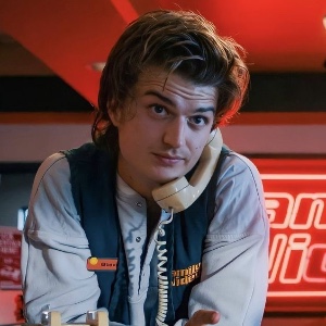 Steve Harrington (ST)
