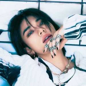 樂-STAR (ROCK-STAR)