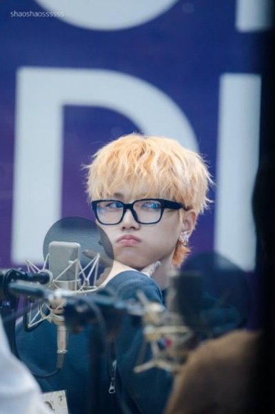 fluffy faded orange riwoo