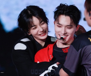 JeongChan (Jeonghan, Dino)