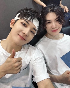 WonHoon (Wonwoo, Woozi)