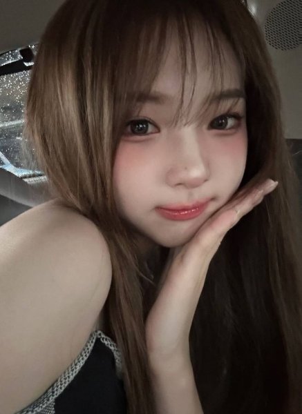 HAYEON (tripleS)