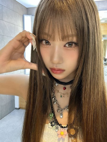 JUNGEUN (izna)