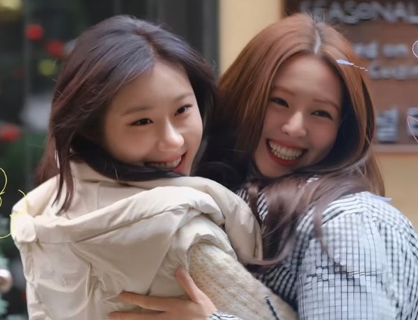 yuchae (chaeryeong x yuna)