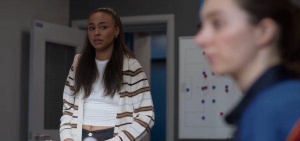 S4E7 - Alice says yes more, lets Gemma arrive late to practice for internship interview, etc