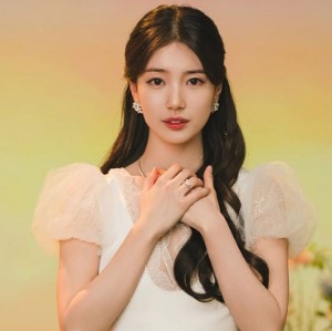 suzy (ex-miss a)