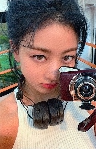 camera jihyo