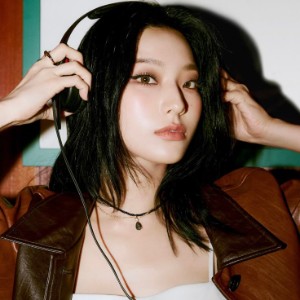 saerom (fromis_9)