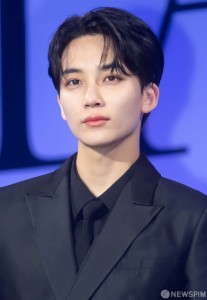 ୨୧
