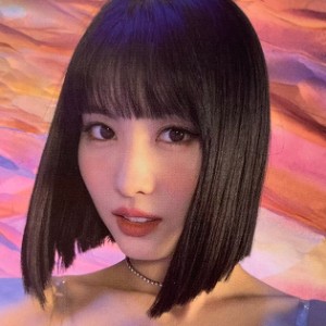 momo - eyes wide open
