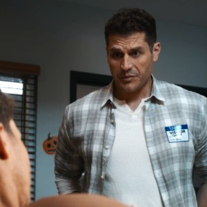Tommy visits Buck in the hospital and learns of Billy Boils' curse