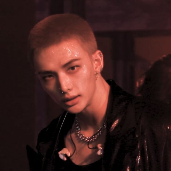 alpha hyunjin
