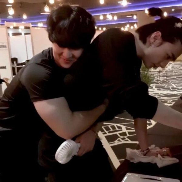 Top Changbin x Bottom Hyunjin