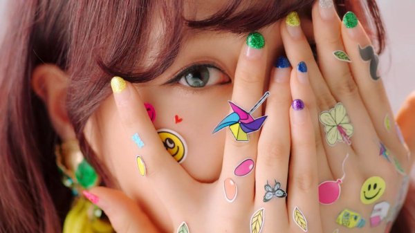 WoW! by Lovelyz