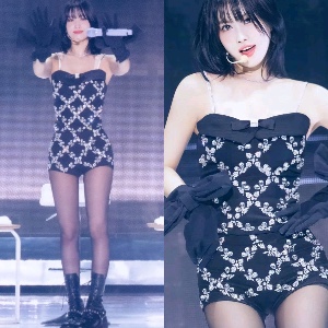 Momo Showcase Black