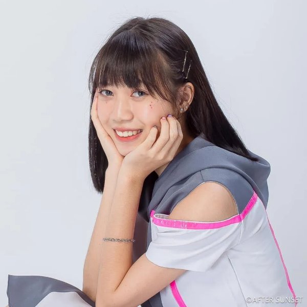 Momo After Sunset (Ex)
