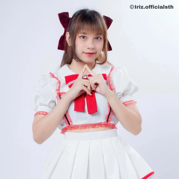 Lookpuen Iriz Idol (Ex)