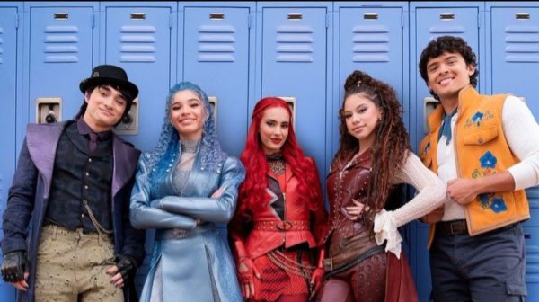 Descendants locker diaries