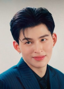 Khun Thee - Me and Thee