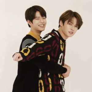 1 min backhug challenge