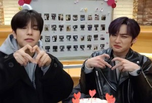 211228 LIVE