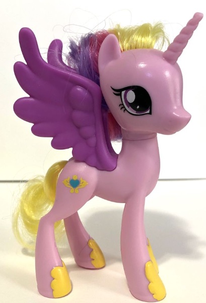 Family moments brushable figurine