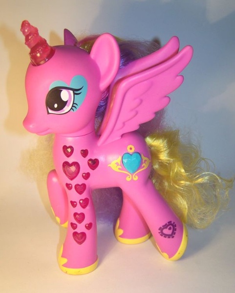 Rainbow hearts brushable