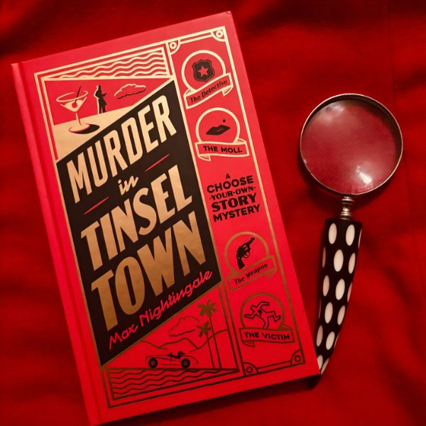 Murder In Tinsel Town by Max Nightingale