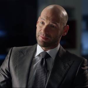 Darren Cross / yellow-jacket